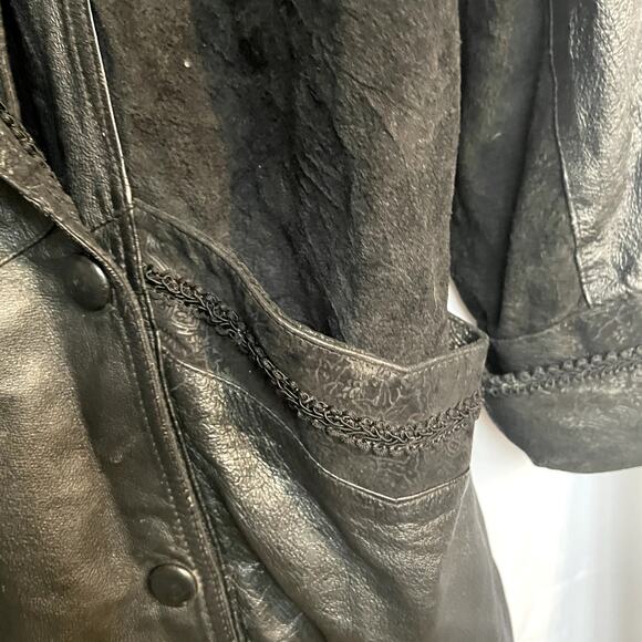 Wilson Women's Trench Coat Heavy leather Size Medium - Picture 12 of 12